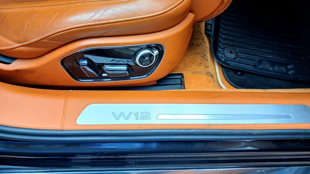 2012 AUDI A8 6.3 W12 QUATTRO AUTO