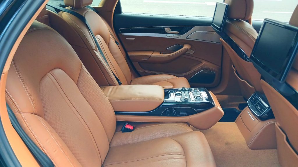 2012 AUDI A8 6.3 W12 QUATTRO AUTO