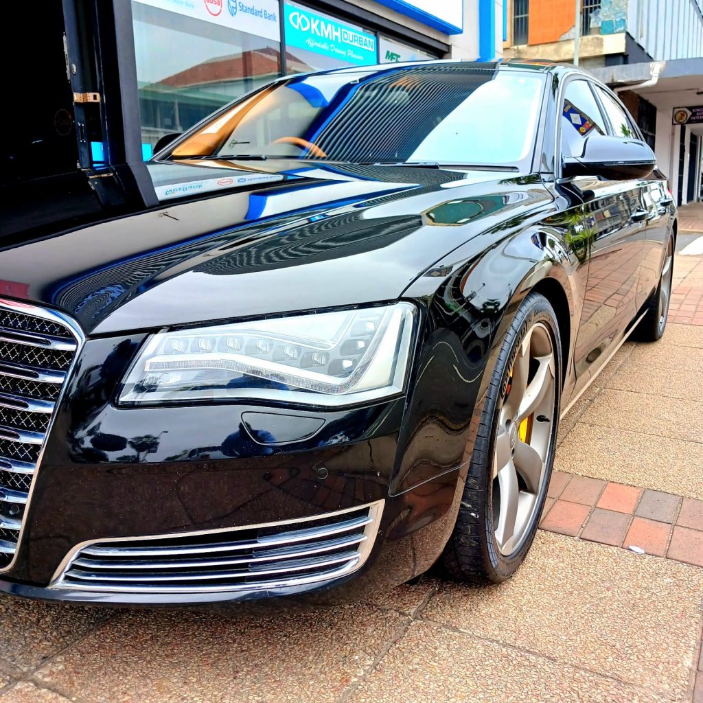 2012 AUDI A8 6.3 W12 QUATTRO AUTO