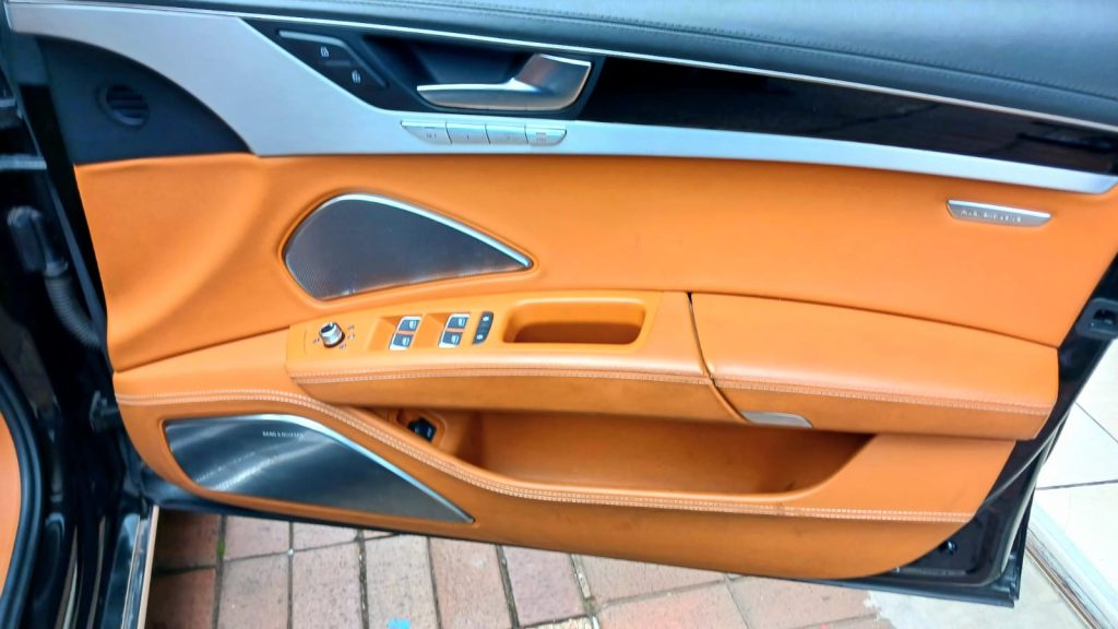 2012 AUDI A8 6.3 W12 QUATTRO AUTO