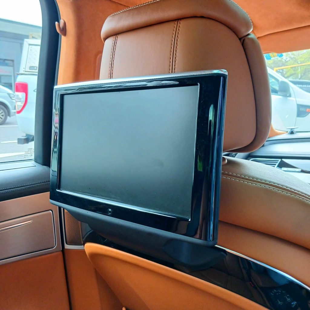 2012 AUDI A8 6.3 W12 QUATTRO AUTO